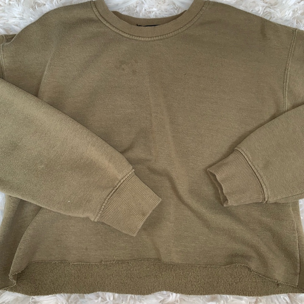 Cropped sweatshirt!